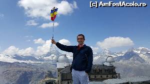 [P66] Steagul Romaniei pe Materhorn » foto by nelutufarcas
 - 
<span class="allrVoted glyphicon glyphicon-heart hidden" id="av656958"></span>
<a class="m-l-10 hidden" id="sv656958" onclick="voting_Foto_DelVot(,656958,17056)" role="button">șterge vot <span class="glyphicon glyphicon-remove"></span></a>
<a id="v9656958" class=" c-red"  onclick="voting_Foto_SetVot(656958)" role="button"><span class="glyphicon glyphicon-heart-empty"></span> <b>LIKE</b> = Votează poza</a> <img class="hidden"  id="f656958W9" src="/imagini/loader.gif" border="0" /><span class="AjErrMes hidden" id="e656958ErM"></span>