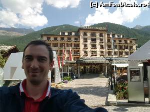 [P71] Zermatt - Grand Hotel Zermatterhof » foto by nelutufarcas
 - 
<span class="allrVoted glyphicon glyphicon-heart hidden" id="av656965"></span>
<a class="m-l-10 hidden" id="sv656965" onclick="voting_Foto_DelVot(,656965,17056)" role="button">șterge vot <span class="glyphicon glyphicon-remove"></span></a>
<a id="v9656965" class=" c-red"  onclick="voting_Foto_SetVot(656965)" role="button"><span class="glyphicon glyphicon-heart-empty"></span> <b>LIKE</b> = Votează poza</a> <img class="hidden"  id="f656965W9" src="/imagini/loader.gif" border="0" /><span class="AjErrMes hidden" id="e656965ErM"></span>
