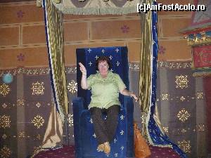 [P12] castelul din Blois-regina pt o secunda » foto by Yolanda
 - 
<span class="allrVoted glyphicon glyphicon-heart hidden" id="av539031"></span>
<a class="m-l-10 hidden" id="sv539031" onclick="voting_Foto_DelVot(,539031,17056)" role="button">șterge vot <span class="glyphicon glyphicon-remove"></span></a>
<a id="v9539031" class=" c-red"  onclick="voting_Foto_SetVot(539031)" role="button"><span class="glyphicon glyphicon-heart-empty"></span> <b>LIKE</b> = Votează poza</a> <img class="hidden"  id="f539031W9" src="/imagini/loader.gif" border="0" /><span class="AjErrMes hidden" id="e539031ErM"></span>