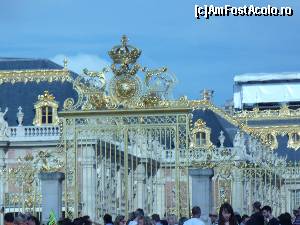 [P04] la portile Versailles-lui » foto by Yolanda
 - 
<span class="allrVoted glyphicon glyphicon-heart hidden" id="av539014"></span>
<a class="m-l-10 hidden" id="sv539014" onclick="voting_Foto_DelVot(,539014,17056)" role="button">șterge vot <span class="glyphicon glyphicon-remove"></span></a>
<a id="v9539014" class=" c-red"  onclick="voting_Foto_SetVot(539014)" role="button"><span class="glyphicon glyphicon-heart-empty"></span> <b>LIKE</b> = Votează poza</a> <img class="hidden"  id="f539014W9" src="/imagini/loader.gif" border="0" /><span class="AjErrMes hidden" id="e539014ErM"></span>