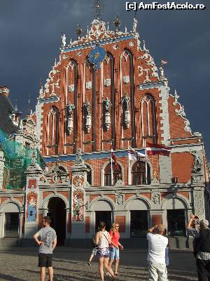 [P07] Riga. Piața Primăriei.  » foto by viorel2
 - 
<span class="allrVoted glyphicon glyphicon-heart hidden" id="av539938"></span>
<a class="m-l-10 hidden" id="sv539938" onclick="voting_Foto_DelVot(,539938,17056)" role="button">șterge vot <span class="glyphicon glyphicon-remove"></span></a>
<a id="v9539938" class=" c-red"  onclick="voting_Foto_SetVot(539938)" role="button"><span class="glyphicon glyphicon-heart-empty"></span> <b>LIKE</b> = Votează poza</a> <img class="hidden"  id="f539938W9" src="/imagini/loader.gif" border="0" /><span class="AjErrMes hidden" id="e539938ErM"></span>
