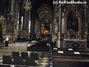 [P03] Sf. Stefan, Viena » foto by Tudor-Cristian
 - 
<span class="allrVoted glyphicon glyphicon-heart hidden" id="av669907"></span>
<a class="m-l-10 hidden" id="sv669907" onclick="voting_Foto_DelVot(,669907,17056)" role="button">șterge vot <span class="glyphicon glyphicon-remove"></span></a>
<a id="v9669907" class=" c-red"  onclick="voting_Foto_SetVot(669907)" role="button"><span class="glyphicon glyphicon-heart-empty"></span> <b>LIKE</b> = Votează poza</a> <img class="hidden"  id="f669907W9" src="/imagini/loader.gif" border="0" /><span class="AjErrMes hidden" id="e669907ErM"></span>