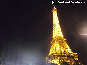 [P40] Tour Eiffel, noaptea » foto by Tudor-Cristian
 - 
<span class="allrVoted glyphicon glyphicon-heart hidden" id="av669944"></span>
<a class="m-l-10 hidden" id="sv669944" onclick="voting_Foto_DelVot(,669944,17056)" role="button">șterge vot <span class="glyphicon glyphicon-remove"></span></a>
<a id="v9669944" class=" c-red"  onclick="voting_Foto_SetVot(669944)" role="button"><span class="glyphicon glyphicon-heart-empty"></span> <b>LIKE</b> = Votează poza</a> <img class="hidden"  id="f669944W9" src="/imagini/loader.gif" border="0" /><span class="AjErrMes hidden" id="e669944ErM"></span>