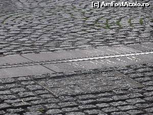 [P52] Meridianul ZERO, care desparte emisfera estică de cea vestică, în curtea observatorului regal din Greenwich » foto by Tudor-Cristian
 - 
<span class="allrVoted glyphicon glyphicon-heart hidden" id="av669956"></span>
<a class="m-l-10 hidden" id="sv669956" onclick="voting_Foto_DelVot(,669956,17056)" role="button">șterge vot <span class="glyphicon glyphicon-remove"></span></a>
<a id="v9669956" class=" c-red"  onclick="voting_Foto_SetVot(669956)" role="button"><span class="glyphicon glyphicon-heart-empty"></span> <b>LIKE</b> = Votează poza</a> <img class="hidden"  id="f669956W9" src="/imagini/loader.gif" border="0" /><span class="AjErrMes hidden" id="e669956ErM"></span>