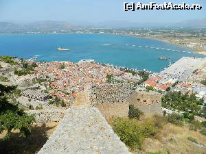 [P31] Vedere spre Nafplio dinspre Castelul Palamidi » foto by ileanaxperta*
 - 
<span class="allrVoted glyphicon glyphicon-heart hidden" id="av629418"></span>
<a class="m-l-10 hidden" id="sv629418" onclick="voting_Foto_DelVot(,629418,17072)" role="button">șterge vot <span class="glyphicon glyphicon-remove"></span></a>
<a id="v9629418" class=" c-red"  onclick="voting_Foto_SetVot(629418)" role="button"><span class="glyphicon glyphicon-heart-empty"></span> <b>LIKE</b> = Votează poza</a> <img class="hidden"  id="f629418W9" src="/imagini/loader.gif" border="0" /><span class="AjErrMes hidden" id="e629418ErM"></span>