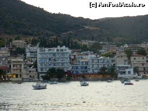 [P38] Tolo si hotelul Aris pe inserat, vazute de pe mare...  » foto by ileanaxperta*
 - 
<span class="allrVoted glyphicon glyphicon-heart hidden" id="av629427"></span>
<a class="m-l-10 hidden" id="sv629427" onclick="voting_Foto_DelVot(,629427,17072)" role="button">șterge vot <span class="glyphicon glyphicon-remove"></span></a>
<a id="v9629427" class=" c-red"  onclick="voting_Foto_SetVot(629427)" role="button"><span class="glyphicon glyphicon-heart-empty"></span> <b>LIKE</b> = Votează poza</a> <img class="hidden"  id="f629427W9" src="/imagini/loader.gif" border="0" /><span class="AjErrMes hidden" id="e629427ErM"></span>