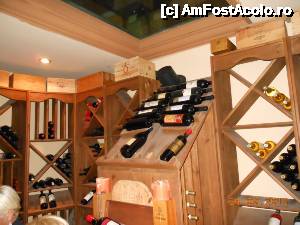[P13] Castello Restaurant - În cramă, vinuri pentru toate gusturile.  » foto by iulianic
 - 
<span class="allrVoted glyphicon glyphicon-heart hidden" id="av678789"></span>
<a class="m-l-10 hidden" id="sv678789" onclick="voting_Foto_DelVot(,678789,17099)" role="button">șterge vot <span class="glyphicon glyphicon-remove"></span></a>
<a id="v9678789" class=" c-red"  onclick="voting_Foto_SetVot(678789)" role="button"><span class="glyphicon glyphicon-heart-empty"></span> <b>LIKE</b> = Votează poza</a> <img class="hidden"  id="f678789W9" src="/imagini/loader.gif" border="0" /><span class="AjErrMes hidden" id="e678789ErM"></span>