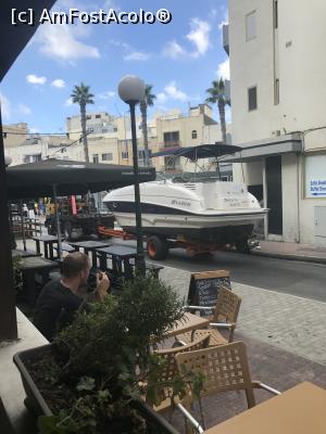 [P42] Bugibba, dimi, la cafea, Donut Factory » foto by krisstinna
 - 
<span class="allrVoted glyphicon glyphicon-heart hidden" id="av921769"></span>
<a class="m-l-10 hidden" id="sv921769" onclick="voting_Foto_DelVot(,921769,17115)" role="button">șterge vot <span class="glyphicon glyphicon-remove"></span></a>
<a id="v9921769" class=" c-red"  onclick="voting_Foto_SetVot(921769)" role="button"><span class="glyphicon glyphicon-heart-empty"></span> <b>LIKE</b> = Votează poza</a> <img class="hidden"  id="f921769W9" src="/imagini/loader.gif" border="0" /><span class="AjErrMes hidden" id="e921769ErM"></span>