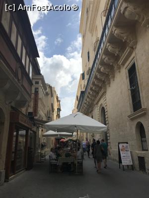 [P46] Prin Valletta, terase » foto by krisstinna
 - 
<span class="allrVoted glyphicon glyphicon-heart hidden" id="av921777"></span>
<a class="m-l-10 hidden" id="sv921777" onclick="voting_Foto_DelVot(,921777,17115)" role="button">șterge vot <span class="glyphicon glyphicon-remove"></span></a>
<a id="v9921777" class=" c-red"  onclick="voting_Foto_SetVot(921777)" role="button"><span class="glyphicon glyphicon-heart-empty"></span> <b>LIKE</b> = Votează poza</a> <img class="hidden"  id="f921777W9" src="/imagini/loader.gif" border="0" /><span class="AjErrMes hidden" id="e921777ErM"></span>