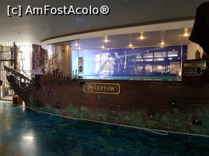 [P03] Hotelul Bicaz Pirates Resort - recepția. » foto by Floryn81
 - 
<span class="allrVoted glyphicon glyphicon-heart hidden" id="av1224509"></span>
<a class="m-l-10 hidden" id="sv1224509" onclick="voting_Foto_DelVot(,1224509,17149)" role="button">șterge vot <span class="glyphicon glyphicon-remove"></span></a>
<a id="v91224509" class=" c-red"  onclick="voting_Foto_SetVot(1224509)" role="button"><span class="glyphicon glyphicon-heart-empty"></span> <b>LIKE</b> = Votează poza</a> <img class="hidden"  id="f1224509W9" src="/imagini/loader.gif" border="0" /><span class="AjErrMes hidden" id="e1224509ErM"></span>