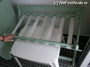 [P06] Uscator de rufe si masuta pentru balcon.  » foto by starsbery
 - 
<span class="allrVoted glyphicon glyphicon-heart hidden" id="av543621"></span>
<a class="m-l-10 hidden" id="sv543621" onclick="voting_Foto_DelVot(,543621,17149)" role="button">șterge vot <span class="glyphicon glyphicon-remove"></span></a>
<a id="v9543621" class=" c-red"  onclick="voting_Foto_SetVot(543621)" role="button"><span class="glyphicon glyphicon-heart-empty"></span> <b>LIKE</b> = Votează poza</a> <img class="hidden"  id="f543621W9" src="/imagini/loader.gif" border="0" /><span class="AjErrMes hidden" id="e543621ErM"></span>