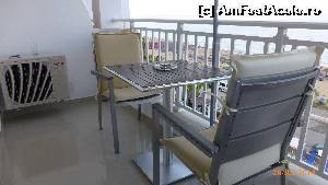 [P19] Balconul » foto by cristimicle
 - 
<span class="allrVoted glyphicon glyphicon-heart hidden" id="av544111"></span>
<a class="m-l-10 hidden" id="sv544111" onclick="voting_Foto_DelVot(,544111,17168)" role="button">șterge vot <span class="glyphicon glyphicon-remove"></span></a>
<a id="v9544111" class=" c-red"  onclick="voting_Foto_SetVot(544111)" role="button"><span class="glyphicon glyphicon-heart-empty"></span> <b>LIKE</b> = Votează poza</a> <img class="hidden"  id="f544111W9" src="/imagini/loader.gif" border="0" /><span class="AjErrMes hidden" id="e544111ErM"></span>