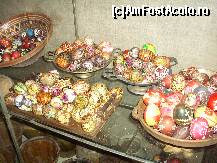 [P13] Ouăle încondeiate nu puteau lipsi! » foto by corinka
 - 
<span class="allrVoted glyphicon glyphicon-heart hidden" id="av87947"></span>
<a class="m-l-10 hidden" id="sv87947" onclick="voting_Foto_DelVot(,87947,17175)" role="button">șterge vot <span class="glyphicon glyphicon-remove"></span></a>
<a id="v987947" class=" c-red"  onclick="voting_Foto_SetVot(87947)" role="button"><span class="glyphicon glyphicon-heart-empty"></span> <b>LIKE</b> = Votează poza</a> <img class="hidden"  id="f87947W9" src="/imagini/loader.gif" border="0" /><span class="AjErrMes hidden" id="e87947ErM"></span>