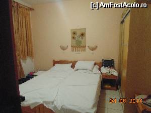 [P18] camera mica apartament » foto by Denisa13
 - 
<span class="allrVoted glyphicon glyphicon-heart hidden" id="av544523"></span>
<a class="m-l-10 hidden" id="sv544523" onclick="voting_Foto_DelVot(,544523,17181)" role="button">șterge vot <span class="glyphicon glyphicon-remove"></span></a>
<a id="v9544523" class=" c-red"  onclick="voting_Foto_SetVot(544523)" role="button"><span class="glyphicon glyphicon-heart-empty"></span> <b>LIKE</b> = Votează poza</a> <img class="hidden"  id="f544523W9" src="/imagini/loader.gif" border="0" /><span class="AjErrMes hidden" id="e544523ErM"></span>