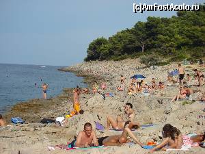 [P07] Una din plajele din Mali Losinj ( a se vedea granulatia nisipului fin :) » foto by wolf2001*
 - 
<span class="allrVoted glyphicon glyphicon-heart hidden" id="av546160"></span>
<a class="m-l-10 hidden" id="sv546160" onclick="voting_Foto_DelVot(,546160,17238)" role="button">șterge vot <span class="glyphicon glyphicon-remove"></span></a>
<a id="v9546160" class=" c-red"  onclick="voting_Foto_SetVot(546160)" role="button"><span class="glyphicon glyphicon-heart-empty"></span> <b>LIKE</b> = Votează poza</a> <img class="hidden"  id="f546160W9" src="/imagini/loader.gif" border="0" /><span class="AjErrMes hidden" id="e546160ErM"></span>