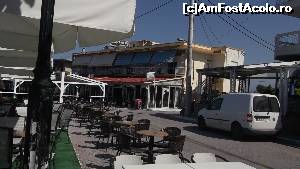 [P09] Terasele/cafenelele sunt în dreapta fotografiei, apoi e faleza, vis a vis taverne, alte terase și spații de cazare » foto by johnnyredlabel †
 - 
<span class="allrVoted glyphicon glyphicon-heart hidden" id="av615255"></span>
<a class="m-l-10 hidden" id="sv615255" onclick="voting_Foto_DelVot(,615255,17239)" role="button">șterge vot <span class="glyphicon glyphicon-remove"></span></a>
<a id="v9615255" class=" c-red"  onclick="voting_Foto_SetVot(615255)" role="button"><span class="glyphicon glyphicon-heart-empty"></span> <b>LIKE</b> = Votează poza</a> <img class="hidden"  id="f615255W9" src="/imagini/loader.gif" border="0" /><span class="AjErrMes hidden" id="e615255ErM"></span>