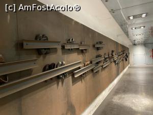 [P31] Intr-o stație de metrou din Napoli. » foto by Dănuț.Albu
 - 
<span class="allrVoted glyphicon glyphicon-heart hidden" id="av1372072"></span>
<a class="m-l-10 hidden" id="sv1372072" onclick="voting_Foto_DelVot(,1372072,17284)" role="button">șterge vot <span class="glyphicon glyphicon-remove"></span></a>
<a id="v91372072" class=" c-red"  onclick="voting_Foto_SetVot(1372072)" role="button"><span class="glyphicon glyphicon-heart-empty"></span> <b>LIKE</b> = Votează poza</a> <img class="hidden"  id="f1372072W9" src="/imagini/loader.gif" border="0" /><span class="AjErrMes hidden" id="e1372072ErM"></span>