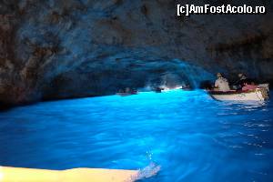 [P24] Capri - Grotta Azzurra » foto by nickro
 - 
<span class="allrVoted glyphicon glyphicon-heart hidden" id="av547571"></span>
<a class="m-l-10 hidden" id="sv547571" onclick="voting_Foto_DelVot(,547571,17284)" role="button">șterge vot <span class="glyphicon glyphicon-remove"></span></a>
<a id="v9547571" class=" c-red"  onclick="voting_Foto_SetVot(547571)" role="button"><span class="glyphicon glyphicon-heart-empty"></span> <b>LIKE</b> = Votează poza</a> <img class="hidden"  id="f547571W9" src="/imagini/loader.gif" border="0" /><span class="AjErrMes hidden" id="e547571ErM"></span>