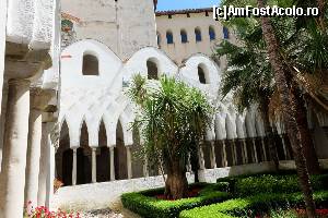 [P55] Amalfi - Domul - Chiostro del paradiso » foto by nickro
 - 
<span class="allrVoted glyphicon glyphicon-heart hidden" id="av547621"></span>
<a class="m-l-10 hidden" id="sv547621" onclick="voting_Foto_DelVot(,547621,17284)" role="button">șterge vot <span class="glyphicon glyphicon-remove"></span></a>
<a id="v9547621" class=" c-red"  onclick="voting_Foto_SetVot(547621)" role="button"><span class="glyphicon glyphicon-heart-empty"></span> <b>LIKE</b> = Votează poza</a> <img class="hidden"  id="f547621W9" src="/imagini/loader.gif" border="0" /><span class="AjErrMes hidden" id="e547621ErM"></span>