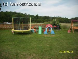 [P10] Loc de joacă pentru copii » foto by puiutea
 - 
<span class="allrVoted glyphicon glyphicon-heart hidden" id="av752248"></span>
<a class="m-l-10 hidden" id="sv752248" onclick="voting_Foto_DelVot(,752248,17286)" role="button">șterge vot <span class="glyphicon glyphicon-remove"></span></a>
<a id="v9752248" class=" c-red"  onclick="voting_Foto_SetVot(752248)" role="button"><span class="glyphicon glyphicon-heart-empty"></span> <b>LIKE</b> = Votează poza</a> <img class="hidden"  id="f752248W9" src="/imagini/loader.gif" border="0" /><span class="AjErrMes hidden" id="e752248ErM"></span>