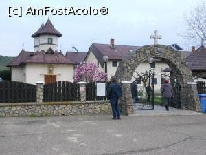 [P01] Mănăstirea “Dimitrie Cantemir” - Intrarea în incintă. » foto by iulianic
 - 
<span class="allrVoted glyphicon glyphicon-heart hidden" id="av1363214"></span>
<a class="m-l-10 hidden" id="sv1363214" onclick="voting_Foto_DelVot(,1363214,17315)" role="button">șterge vot <span class="glyphicon glyphicon-remove"></span></a>
<a id="v91363214" class=" c-red"  onclick="voting_Foto_SetVot(1363214)" role="button"><span class="glyphicon glyphicon-heart-empty"></span> <b>LIKE</b> = Votează poza</a> <img class="hidden"  id="f1363214W9" src="/imagini/loader.gif" border="0" /><span class="AjErrMes hidden" id="e1363214ErM"></span>