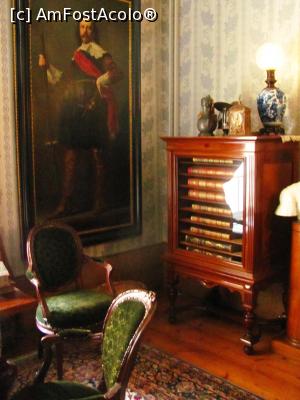 [P09] Interior din casa Willet-Holthuysen » foto by Radu Tudoran
 - 
<span class="allrVoted glyphicon glyphicon-heart hidden" id="av902612"></span>
<a class="m-l-10 hidden" id="sv902612" onclick="voting_Foto_DelVot(,902612,17324)" role="button">șterge vot <span class="glyphicon glyphicon-remove"></span></a>
<a id="v9902612" class=" c-red"  onclick="voting_Foto_SetVot(902612)" role="button"><span class="glyphicon glyphicon-heart-empty"></span> <b>LIKE</b> = Votează poza</a> <img class="hidden"  id="f902612W9" src="/imagini/loader.gif" border="0" /><span class="AjErrMes hidden" id="e902612ErM"></span>