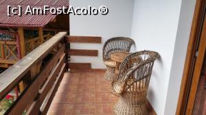 [P03] Balcon cu vedere spre foisor si munti » foto by andromeda
 - 
<span class="allrVoted glyphicon glyphicon-heart hidden" id="av774035"></span>
<a class="m-l-10 hidden" id="sv774035" onclick="voting_Foto_DelVot(,774035,17327)" role="button">șterge vot <span class="glyphicon glyphicon-remove"></span></a>
<a id="v9774035" class=" c-red"  onclick="voting_Foto_SetVot(774035)" role="button"><span class="glyphicon glyphicon-heart-empty"></span> <b>LIKE</b> = Votează poza</a> <img class="hidden"  id="f774035W9" src="/imagini/loader.gif" border="0" /><span class="AjErrMes hidden" id="e774035ErM"></span>