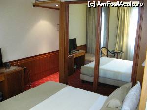 [P15] Hotel Leon d'Oro din Verona » foto by vlado2
 - 
<span class="allrVoted glyphicon glyphicon-heart hidden" id="av550133"></span>
<a class="m-l-10 hidden" id="sv550133" onclick="voting_Foto_DelVot(,550133,17328)" role="button">șterge vot <span class="glyphicon glyphicon-remove"></span></a>
<a id="v9550133" class=" c-red"  onclick="voting_Foto_SetVot(550133)" role="button"><span class="glyphicon glyphicon-heart-empty"></span> <b>LIKE</b> = Votează poza</a> <img class="hidden"  id="f550133W9" src="/imagini/loader.gif" border="0" /><span class="AjErrMes hidden" id="e550133ErM"></span>