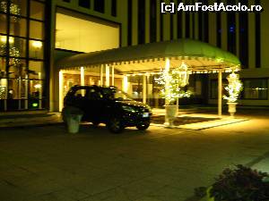 [P18] Hotel Leon d'Oro din Verona » foto by vlado2
 - 
<span class="allrVoted glyphicon glyphicon-heart hidden" id="av550136"></span>
<a class="m-l-10 hidden" id="sv550136" onclick="voting_Foto_DelVot(,550136,17328)" role="button">șterge vot <span class="glyphicon glyphicon-remove"></span></a>
<a id="v9550136" class=" c-red"  onclick="voting_Foto_SetVot(550136)" role="button"><span class="glyphicon glyphicon-heart-empty"></span> <b>LIKE</b> = Votează poza</a> <img class="hidden"  id="f550136W9" src="/imagini/loader.gif" border="0" /><span class="AjErrMes hidden" id="e550136ErM"></span>