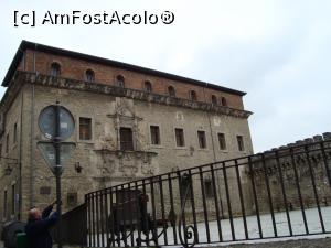 [P20] Palatul Escoriaza Esquirel în inima cartierului medieval -el a apartinut doctorului Escoriaza care îl trata pe regele Henric al VIII -lea al Angliei.  » foto by mireille
 - 
<span class="allrVoted glyphicon glyphicon-heart hidden" id="av995408"></span>
<a class="m-l-10 hidden" id="sv995408" onclick="voting_Foto_DelVot(,995408,17340)" role="button">șterge vot <span class="glyphicon glyphicon-remove"></span></a>
<a id="v9995408" class=" c-red"  onclick="voting_Foto_SetVot(995408)" role="button"><span class="glyphicon glyphicon-heart-empty"></span> <b>LIKE</b> = Votează poza</a> <img class="hidden"  id="f995408W9" src="/imagini/loader.gif" border="0" /><span class="AjErrMes hidden" id="e995408ErM"></span>