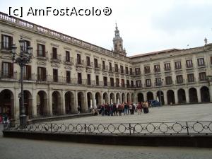 [P38] Plaza Nueva sau Piata Spaniei » foto by mireille
 - 
<span class="allrVoted glyphicon glyphicon-heart hidden" id="av995431"></span>
<a class="m-l-10 hidden" id="sv995431" onclick="voting_Foto_DelVot(,995431,17340)" role="button">șterge vot <span class="glyphicon glyphicon-remove"></span></a>
<a id="v9995431" class=" c-red"  onclick="voting_Foto_SetVot(995431)" role="button"><span class="glyphicon glyphicon-heart-empty"></span> <b>LIKE</b> = Votează poza</a> <img class="hidden"  id="f995431W9" src="/imagini/loader.gif" border="0" /><span class="AjErrMes hidden" id="e995431ErM"></span>