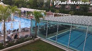 [P29] piscina mare exterioara si piscina interioara » foto by cmari67
 - 
<span class="allrVoted glyphicon glyphicon-heart hidden" id="av703623"></span>
<a class="m-l-10 hidden" id="sv703623" onclick="voting_Foto_DelVot(,703623,17423)" role="button">șterge vot <span class="glyphicon glyphicon-remove"></span></a>
<a id="v9703623" class=" c-red"  onclick="voting_Foto_SetVot(703623)" role="button"><span class="glyphicon glyphicon-heart-empty"></span> <b>LIKE</b> = Votează poza</a> <img class="hidden"  id="f703623W9" src="/imagini/loader.gif" border="0" /><span class="AjErrMes hidden" id="e703623ErM"></span>