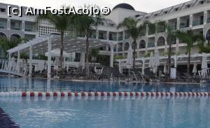 [P05] Piscina hotelului » foto by Michi
 - 
<span class="allrVoted glyphicon glyphicon-heart hidden" id="av710516"></span>
<a class="m-l-10 hidden" id="sv710516" onclick="voting_Foto_DelVot(,710516,17423)" role="button">șterge vot <span class="glyphicon glyphicon-remove"></span></a>
<a id="v9710516" class=" c-red"  onclick="voting_Foto_SetVot(710516)" role="button"><span class="glyphicon glyphicon-heart-empty"></span> <b>LIKE</b> = Votează poza</a> <img class="hidden"  id="f710516W9" src="/imagini/loader.gif" border="0" /><span class="AjErrMes hidden" id="e710516ErM"></span>