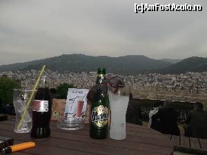 [P22] Kavala privită prin sticla de Mithos! O poză similară am pus acum doi ani pe Fb din același loc. Paharul era scos de la congelator...  » foto by johnnyredlabel †
 - 
<span class="allrVoted glyphicon glyphicon-heart hidden" id="av614202"></span>
<a class="m-l-10 hidden" id="sv614202" onclick="voting_Foto_DelVot(,614202,17434)" role="button">șterge vot <span class="glyphicon glyphicon-remove"></span></a>
<a id="v9614202" class=" c-red"  onclick="voting_Foto_SetVot(614202)" role="button"><span class="glyphicon glyphicon-heart-empty"></span> <b>LIKE</b> = Votează poza</a> <img class="hidden"  id="f614202W9" src="/imagini/loader.gif" border="0" /><span class="AjErrMes hidden" id="e614202ErM"></span>