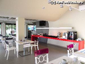 [P22] Restaurantul - partea de interior » foto by alex77nistor
 - 
<span class="allrVoted glyphicon glyphicon-heart hidden" id="av560918"></span>
<a class="m-l-10 hidden" id="sv560918" onclick="voting_Foto_DelVot(,560918,17444)" role="button">șterge vot <span class="glyphicon glyphicon-remove"></span></a>
<a id="v9560918" class=" c-red"  onclick="voting_Foto_SetVot(560918)" role="button"><span class="glyphicon glyphicon-heart-empty"></span> <b>LIKE</b> = Votează poza</a> <img class="hidden"  id="f560918W9" src="/imagini/loader.gif" border="0" /><span class="AjErrMes hidden" id="e560918ErM"></span>