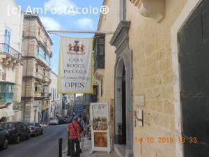 [P38] Casa Rocca Piccola, intrarea.  » foto by Rodel
 - 
<span class="allrVoted glyphicon glyphicon-heart hidden" id="av708354"></span>
<a class="m-l-10 hidden" id="sv708354" onclick="voting_Foto_DelVot(,708354,17454)" role="button">șterge vot <span class="glyphicon glyphicon-remove"></span></a>
<a id="v9708354" class=" c-red"  onclick="voting_Foto_SetVot(708354)" role="button"><span class="glyphicon glyphicon-heart-empty"></span> <b>LIKE</b> = Votează poza</a> <img class="hidden"  id="f708354W9" src="/imagini/loader.gif" border="0" /><span class="AjErrMes hidden" id="e708354ErM"></span>