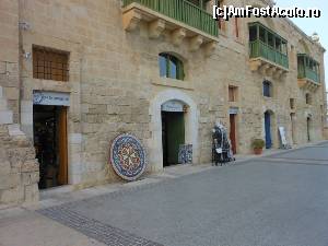 [P09] The Valletta Waterfront » foto by IULIU ANTAL
 - 
<span class="allrVoted glyphicon glyphicon-heart hidden" id="av571937"></span>
<a class="m-l-10 hidden" id="sv571937" onclick="voting_Foto_DelVot(,571937,17454)" role="button">șterge vot <span class="glyphicon glyphicon-remove"></span></a>
<a id="v9571937" class=" c-red"  onclick="voting_Foto_SetVot(571937)" role="button"><span class="glyphicon glyphicon-heart-empty"></span> <b>LIKE</b> = Votează poza</a> <img class="hidden"  id="f571937W9" src="/imagini/loader.gif" border="0" /><span class="AjErrMes hidden" id="e571937ErM"></span>