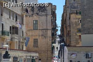 [P05] Straduta din Valletta care 'taie'orasul de la un tarm la altul » foto by Dorina9
 - 
<span class="allrVoted glyphicon glyphicon-heart hidden" id="av858258"></span>
<a class="m-l-10 hidden" id="sv858258" onclick="voting_Foto_DelVot(,858258,17454)" role="button">șterge vot <span class="glyphicon glyphicon-remove"></span></a>
<a id="v9858258" class=" c-red"  onclick="voting_Foto_SetVot(858258)" role="button"><span class="glyphicon glyphicon-heart-empty"></span> <b>LIKE</b> = Votează poza</a> <img class="hidden"  id="f858258W9" src="/imagini/loader.gif" border="0" /><span class="AjErrMes hidden" id="e858258ErM"></span>