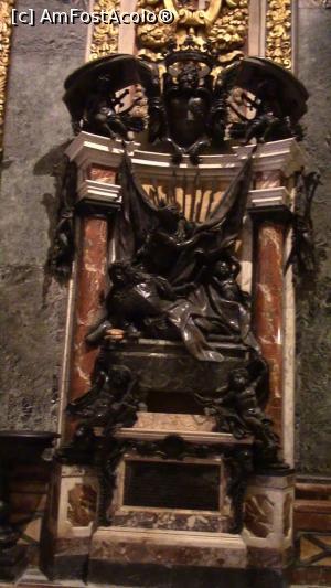 [P21] Monument funerar al unui Mare Maestru. » foto by ovidiuyepi
 - 
<span class="allrVoted glyphicon glyphicon-heart hidden" id="av1231908"></span>
<a class="m-l-10 hidden" id="sv1231908" onclick="voting_Foto_DelVot(,1231908,17454)" role="button">șterge vot <span class="glyphicon glyphicon-remove"></span></a>
<a id="v91231908" class=" c-red"  onclick="voting_Foto_SetVot(1231908)" role="button"><span class="glyphicon glyphicon-heart-empty"></span> <b>LIKE</b> = Votează poza</a> <img class="hidden"  id="f1231908W9" src="/imagini/loader.gif" border="0" /><span class="AjErrMes hidden" id="e1231908ErM"></span>