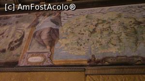 [P08] Sala Tronului. Pictura cu un episod din timpul Marelui Asediu din 1565 pictat de Matteo Perez d'Aleccio. La mijloc - Fama (Faima). » foto by ovidiuyepi
 - 
<span class="allrVoted glyphicon glyphicon-heart hidden" id="av1233283"></span>
<a class="m-l-10 hidden" id="sv1233283" onclick="voting_Foto_DelVot(,1233283,17454)" role="button">șterge vot <span class="glyphicon glyphicon-remove"></span></a>
<a id="v91233283" class=" c-red"  onclick="voting_Foto_SetVot(1233283)" role="button"><span class="glyphicon glyphicon-heart-empty"></span> <b>LIKE</b> = Votează poza</a> <img class="hidden"  id="f1233283W9" src="/imagini/loader.gif" border="0" /><span class="AjErrMes hidden" id="e1233283ErM"></span>