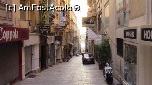 [P21] Valletta. Triq San Gwan. » foto by ovidiuyepi
 - 
<span class="allrVoted glyphicon glyphicon-heart hidden" id="av1277262"></span>
<a class="m-l-10 hidden" id="sv1277262" onclick="voting_Foto_DelVot(,1277262,17454)" role="button">șterge vot <span class="glyphicon glyphicon-remove"></span></a>
<a id="v91277262" class=" c-red"  onclick="voting_Foto_SetVot(1277262)" role="button"><span class="glyphicon glyphicon-heart-empty"></span> <b>LIKE</b> = Votează poza</a> <img class="hidden"  id="f1277262W9" src="/imagini/loader.gif" border="0" /><span class="AjErrMes hidden" id="e1277262ErM"></span>