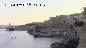 [P24] Vedere catre Grand Harbour de pe Bastionul Sf.Barbara. » foto by ovidiuyepi
 - 
<span class="allrVoted glyphicon glyphicon-heart hidden" id="av1277265"></span>
<a class="m-l-10 hidden" id="sv1277265" onclick="voting_Foto_DelVot(,1277265,17454)" role="button">șterge vot <span class="glyphicon glyphicon-remove"></span></a>
<a id="v91277265" class=" c-red"  onclick="voting_Foto_SetVot(1277265)" role="button"><span class="glyphicon glyphicon-heart-empty"></span> <b>LIKE</b> = Votează poza</a> <img class="hidden"  id="f1277265W9" src="/imagini/loader.gif" border="0" /><span class="AjErrMes hidden" id="e1277265ErM"></span>