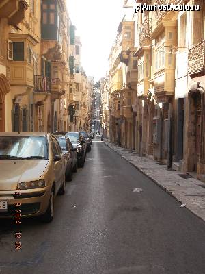 [P04] Straduta din Valletta » foto by criss23
 - 
<span class="allrVoted glyphicon glyphicon-heart hidden" id="av568279"></span>
<a class="m-l-10 hidden" id="sv568279" onclick="voting_Foto_DelVot(,568279,17454)" role="button">șterge vot <span class="glyphicon glyphicon-remove"></span></a>
<a id="v9568279" class=" c-red"  onclick="voting_Foto_SetVot(568279)" role="button"><span class="glyphicon glyphicon-heart-empty"></span> <b>LIKE</b> = Votează poza</a> <img class="hidden"  id="f568279W9" src="/imagini/loader.gif" border="0" /><span class="AjErrMes hidden" id="e568279ErM"></span>