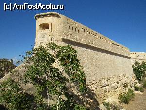 [P27] Fortificatii din Valletta » foto by Radu Tudoran
 - 
<span class="allrVoted glyphicon glyphicon-heart hidden" id="av813404"></span>
<a class="m-l-10 hidden" id="sv813404" onclick="voting_Foto_DelVot(,813404,17454)" role="button">șterge vot <span class="glyphicon glyphicon-remove"></span></a>
<a id="v9813404" class=" c-red"  onclick="voting_Foto_SetVot(813404)" role="button"><span class="glyphicon glyphicon-heart-empty"></span> <b>LIKE</b> = Votează poza</a> <img class="hidden"  id="f813404W9" src="/imagini/loader.gif" border="0" /><span class="AjErrMes hidden" id="e813404ErM"></span>