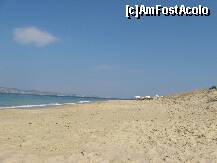 [P29] Naxos, plaja din Plaka: locul unde as vrea sa fiu in fiecare luni dimineata! » foto by motaneata
 - 
<span class="allrVoted glyphicon glyphicon-heart hidden" id="av160194"></span>
<a class="m-l-10 hidden" id="sv160194" onclick="voting_Foto_DelVot(,160194,17461)" role="button">șterge vot <span class="glyphicon glyphicon-remove"></span></a>
<a id="v9160194" class=" c-red"  onclick="voting_Foto_SetVot(160194)" role="button"><span class="glyphicon glyphicon-heart-empty"></span> <b>LIKE</b> = Votează poza</a> <img class="hidden"  id="f160194W9" src="/imagini/loader.gif" border="0" /><span class="AjErrMes hidden" id="e160194ErM"></span>