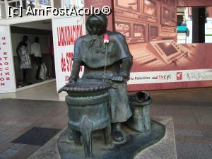 [P13] Statuia Castanera - realizată de un sculptor orb.  » foto by mireille
 - 
<span class="allrVoted glyphicon glyphicon-heart hidden" id="av1122248"></span>
<a class="m-l-10 hidden" id="sv1122248" onclick="voting_Foto_DelVot(,1122248,17465)" role="button">șterge vot <span class="glyphicon glyphicon-remove"></span></a>
<a id="v91122248" class=" c-red"  onclick="voting_Foto_SetVot(1122248)" role="button"><span class="glyphicon glyphicon-heart-empty"></span> <b>LIKE</b> = Votează poza</a> <img class="hidden"  id="f1122248W9" src="/imagini/loader.gif" border="0" /><span class="AjErrMes hidden" id="e1122248ErM"></span>