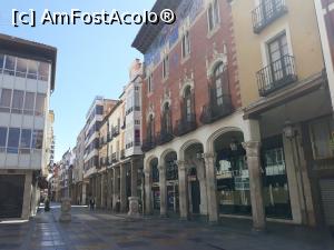 [P04] Calle Mayor, strada principală are 900 de metri și e aliniată cu cladiri vechi și moderniste.  » foto by mireille
 - 
<span class="allrVoted glyphicon glyphicon-heart hidden" id="av1122239"></span>
<a class="m-l-10 hidden" id="sv1122239" onclick="voting_Foto_DelVot(,1122239,17465)" role="button">șterge vot <span class="glyphicon glyphicon-remove"></span></a>
<a id="v91122239" class=" c-red"  onclick="voting_Foto_SetVot(1122239)" role="button"><span class="glyphicon glyphicon-heart-empty"></span> <b>LIKE</b> = Votează poza</a> <img class="hidden"  id="f1122239W9" src="/imagini/loader.gif" border="0" /><span class="AjErrMes hidden" id="e1122239ErM"></span>