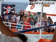 [P38] ”Lupta” dintre pirați » foto by iulibv
 - 
<span class="allrVoted glyphicon glyphicon-heart hidden" id="av114267"></span>
<a class="m-l-10 hidden" id="sv114267" onclick="voting_Foto_DelVot(,114267,17499)" role="button">șterge vot <span class="glyphicon glyphicon-remove"></span></a>
<a id="v9114267" class=" c-red"  onclick="voting_Foto_SetVot(114267)" role="button"><span class="glyphicon glyphicon-heart-empty"></span> <b>LIKE</b> = Votează poza</a> <img class="hidden"  id="f114267W9" src="/imagini/loader.gif" border="0" /><span class="AjErrMes hidden" id="e114267ErM"></span>