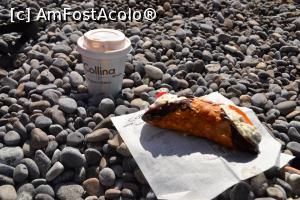 [P21] rasfat pe plaja din Positano » foto by alinna
 - 
<span class="allrVoted glyphicon glyphicon-heart hidden" id="av844244"></span>
<a class="m-l-10 hidden" id="sv844244" onclick="voting_Foto_DelVot(,844244,17505)" role="button">șterge vot <span class="glyphicon glyphicon-remove"></span></a>
<a id="v9844244" class=" c-red"  onclick="voting_Foto_SetVot(844244)" role="button"><span class="glyphicon glyphicon-heart-empty"></span> <b>LIKE</b> = Votează poza</a> <img class="hidden"  id="f844244W9" src="/imagini/loader.gif" border="0" /><span class="AjErrMes hidden" id="e844244ErM"></span>