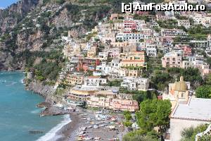 [P03] Dintre toate stațiunile de pe coastă, Positano este de departe cea mai romantică așezare.  » foto by gettutza
 - 
<span class="allrVoted glyphicon glyphicon-heart hidden" id="av496008"></span>
<a class="m-l-10 hidden" id="sv496008" onclick="voting_Foto_DelVot(,496008,17505)" role="button">șterge vot <span class="glyphicon glyphicon-remove"></span></a>
<a id="v9496008" class=" c-red"  onclick="voting_Foto_SetVot(496008)" role="button"><span class="glyphicon glyphicon-heart-empty"></span> <b>LIKE</b> = Votează poza</a> <img class="hidden"  id="f496008W9" src="/imagini/loader.gif" border="0" /><span class="AjErrMes hidden" id="e496008ErM"></span>